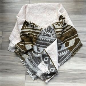 Geometric Patterned Scarf in Brown and Cream